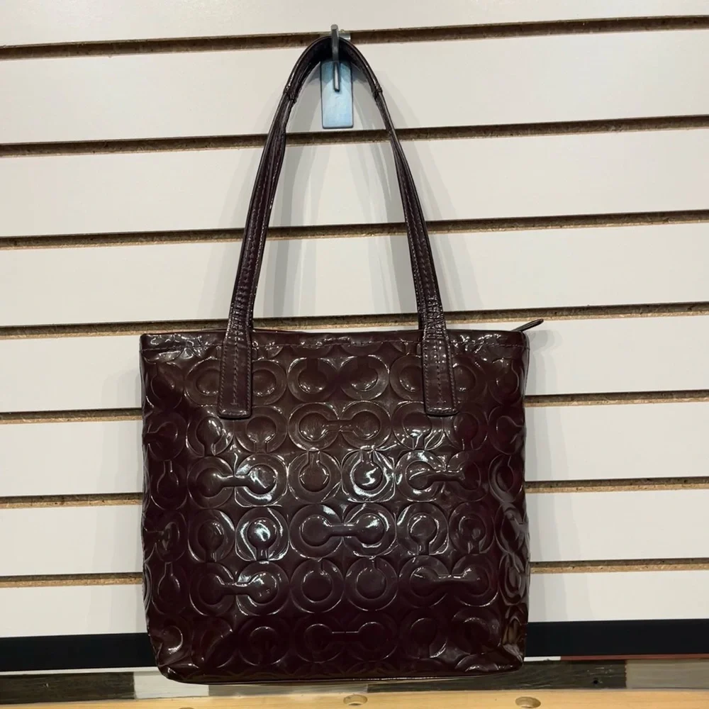Coach Signature Patent Leather Gallery Tote - Picture 4 of 13